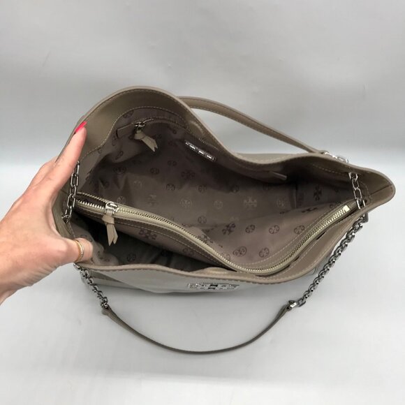 Tory Burch Taupe Patent Leather Britten Slouchy Shoulder Bag With Wallet - Picture 10 of 12